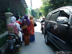 Hari Pertama Masuk Sekolah, Masih Banyak Siswa di Bawah Umur Kendarai Motor