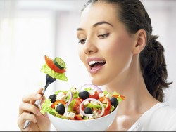 Ini Makanan yang Penting Dikonsumsi Wanita Setiap Hari