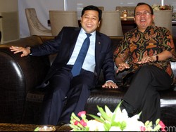 Novanto Mundur, Priyo: Terlambat, Tapi Lebih Baik Daripada Dimundurkan