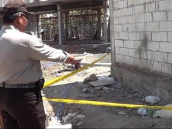 Bayi Lengkap dengan Ari-ari Ditemukan Tewas di Proyek Perumahan