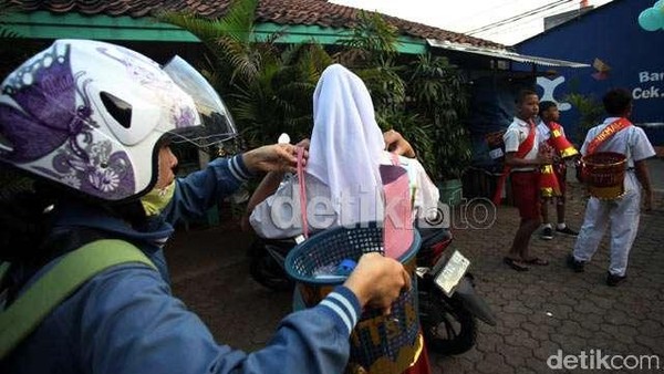 Perpeloncoan rentan terjadi di masa orientasi hari pertama sekolah. (Foto: Jhoni/detikcom)