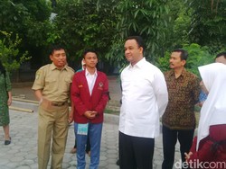 Sidak ke Tangerang Mendikbud Anies Ingatkan Fungsi MOS ke Para Guru