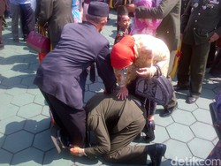 Begini Aneka Wujud Syukur Perwira Remaja TNI-Polri usai Dilantik Jokowi