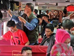 Tiket Kereta Ekonomi dari Pasar Senen Turun Rp 4.000