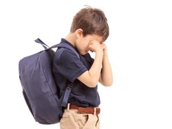 Mengatasi Anak yang Tidak Mau Pergi Sekolah
