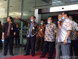 Menkeu Merapat ke Ditjen Pajak, Pantau Lokasi Basement yang Terbakar