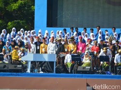 Kemeriahan Pembukaan Muktamar dan Musik Asik Dwiki Orkestra