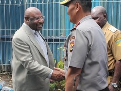 Presiden GIDI Diperiksa Polda Papua 4 Jam, Jemaat Setia Menemani