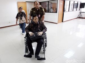 Udar Pristono, Angelina Sondakh dan Peran Hakim dari Unsur Masyarakat