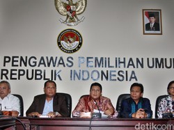 Risma Tak Ada Lawan, Malam Ini Bawaslu Panggil KPU dan KPU Kota Surabaya