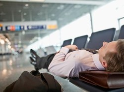 Geser Jam Makan Bisa Jadi Cara Ampuh Atasi Jet Lag