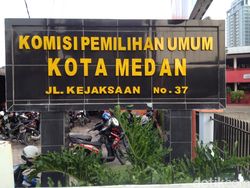 Tahapan Pilkada Ditunda, Bagaimana Nasib PPK di Medan yang Sudah Dilantik?