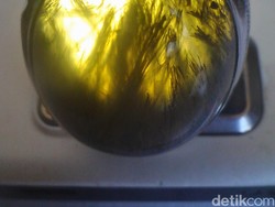 Kilau Batu Akik Hijau di Antara Barang Gratifikasi Sitaan KPK