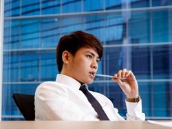 Ini Bahaya Kebiasaan Gigiti Pulpen