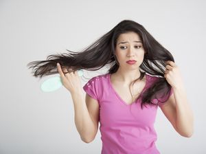 Rambut Rontok? Ini Makanan yang Sebaiknya Dihindari Rambut Rontok? Ini Makanan yang Sebaiknya Dihindari