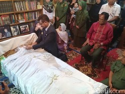 Budayawan Sulsel Peraih Piala Citra Rahman Arge Meninggal Dunia