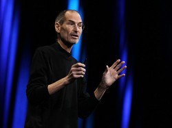 Ini Penjelasannya Orang Genius Gemar Pakai Baju yang Itu-itu Saja