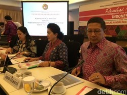 Kemenkes Anjurkan Calhaj Latihan Jalan Kaki 1,6 Km