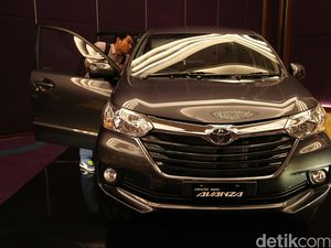 Perang Harga Mobil Avanza, Mobilio cs di Awal Tahun Perang Harga Mobil Avanza, Mobilio cs di Awal Tahun