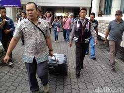 KPK Geledah Rumah 2 Eks Wakil Ketua DPRD Sumut