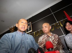 Persib Akan Rekrut Pelatih yang Paham Sepakbola Indonesia Luar Dalam