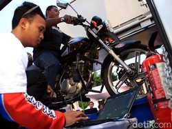 Komunitas Pengendara Motor di Jatim Diajak Paham Pelumas