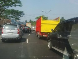 Banyak Perbaikan Jalan, Pantura Jateng ke Semarang Macet di Berbagai Titik