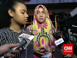 Pramugari Elna Whatsapp Pramugari Dita Tadi Pagi, Tak Berbalas Hingga Kini