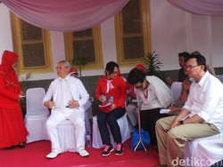 Ahok dan Wagub Djarot Temui Anak Laksamana Maeda