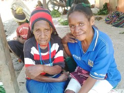 Suara Hati Mama Papua di Ilaga: Saya Mau Naik Kereta dan Lihat Pantai