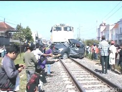 5 Korban Tewas Kecelakaan di Jember Satu Keluarga, Ini Namanya