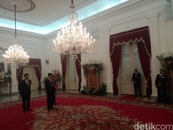 Presiden Jokowi Minta Menhub Perbaiki Kualitas Penerbangan