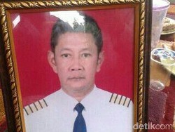 Kediaman Kapten Pilot Trigana Air Ramai oleh Pelayat