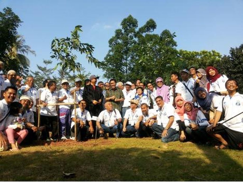 Ancol Lestarikan Tanaman Langka Bersama Universitas Diponegoro