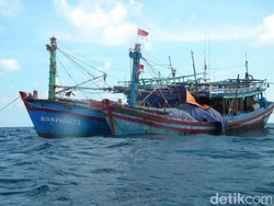 Diduga Curi Ikan di Perairan Natuna, 26 ABK Vietnam Ditangkap