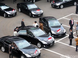 Benarkah Mobil Menteri Sekelas Toyota Crown Rentan Mogok?