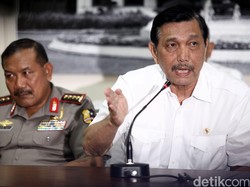Luhut Bantah Pertemuan dengan Kapolri dan PPATK Bicarakan Komjen Buwas