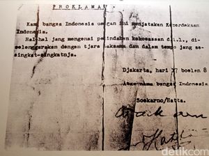 Penyebaran Berita Proklamasi di Jawa Timur Melalui Radio Penyebaran Berita Proklamasi di Jawa Timur Melalui Radio