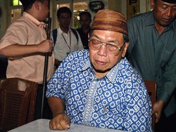 Buat KaBakomstra PD Minta Maaf, Begini Detik-detik Gus Dur Lengser