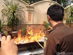 Polres Jakbar Musnahkan 28,3 Kg Sabu dan 2.272 Ekstasi