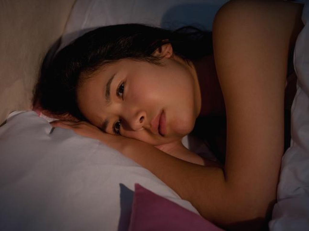 Sulit Tenangkan Pikiran Saat Ingin Tidur? Ini 3 Tips Mengatasinya Sulit Tenangkan Pikiran Saat Ingin Tidur? Ini 3 Tips Mengatasinya