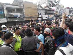 Kampung Pulo Rusuh, Ahok: Mau Nggak Mau Harus Digusur, Pasti Ribut!