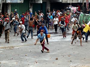 Warga Kampung Sentani Saling Amuk Gegara Kasus Orang Mabuk