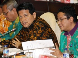 Sandera KPU Dkk, UU Penyelenggaraan Pemilu Digugat ke MK