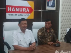 3 Pesan Wiranto untuk 16 Anggota F-Hanura DPR