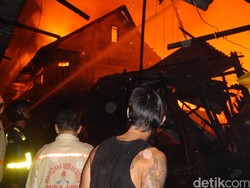 457 Ribu Bangunan di Kota Bandung Rentan Terbakar