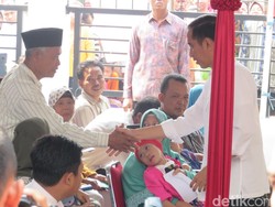 Bagikan Kartu Sakti, Jokowi: Kalau Sakitnya Parah Baru Dirujuk ke RS