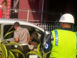 Polisi: Baku Pukul 2 Pria di Dekat PIM Akibat Rebutan Jalan