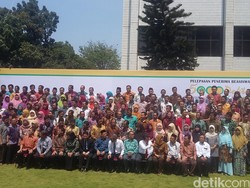 Lepas Penerima Beasiswa 5.000 Doktor, Menag: Jangan Lupa Kembali dan Mengabdi