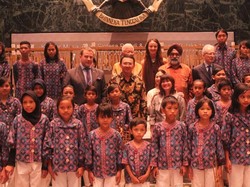 Saat Ahok Menikmati Musik dari Anak-anak Pemulung dan Penyandang Disabilitas